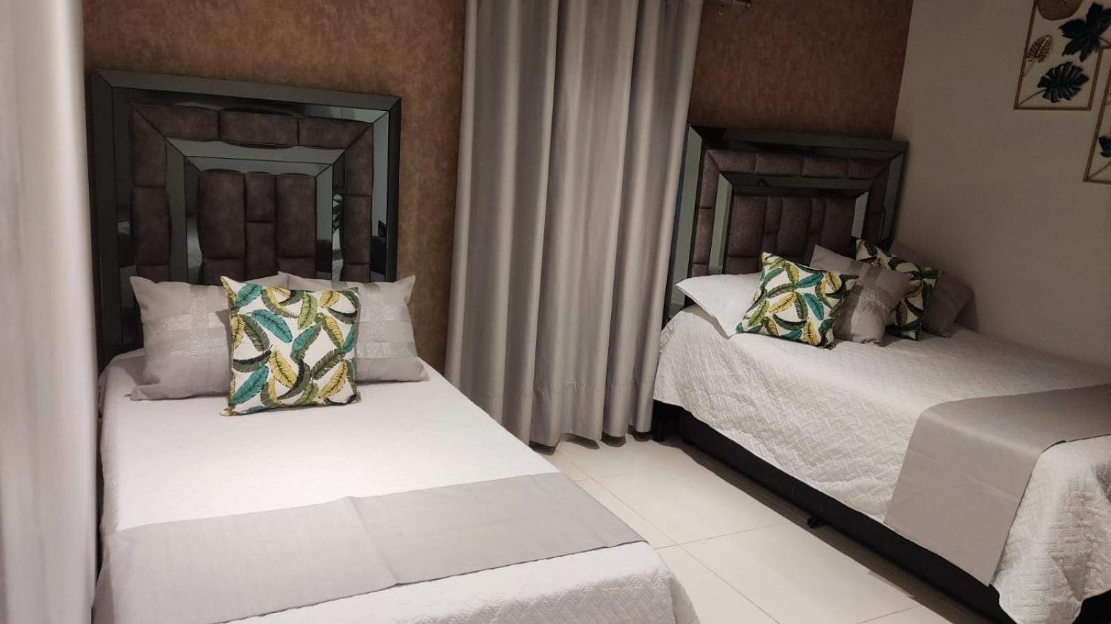 Hotel Simon Медельин Экстерьер фото